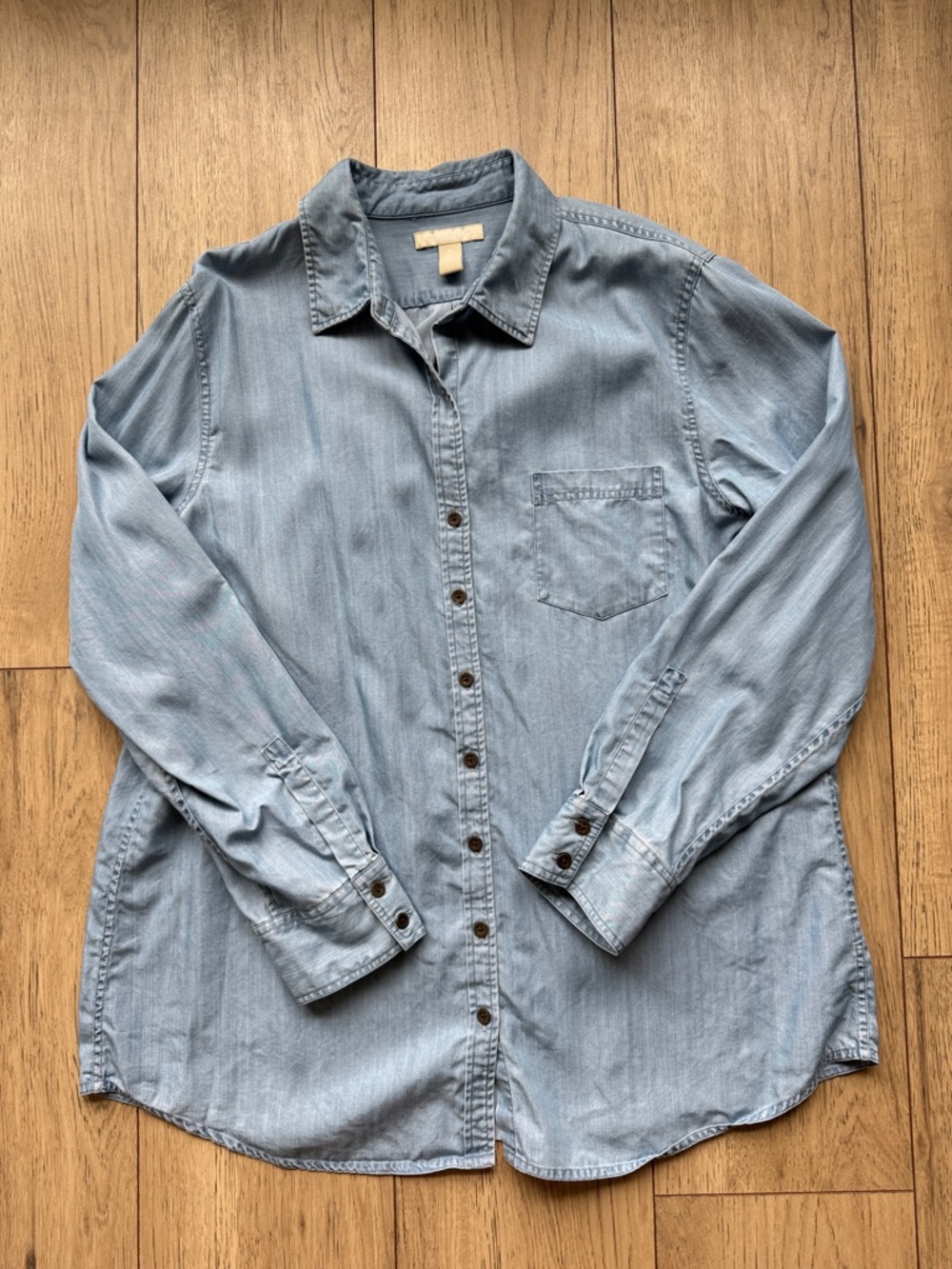 Banana Republic Boyfriend Shirt Women’s XL Blue Button Front Tencel Lyocell